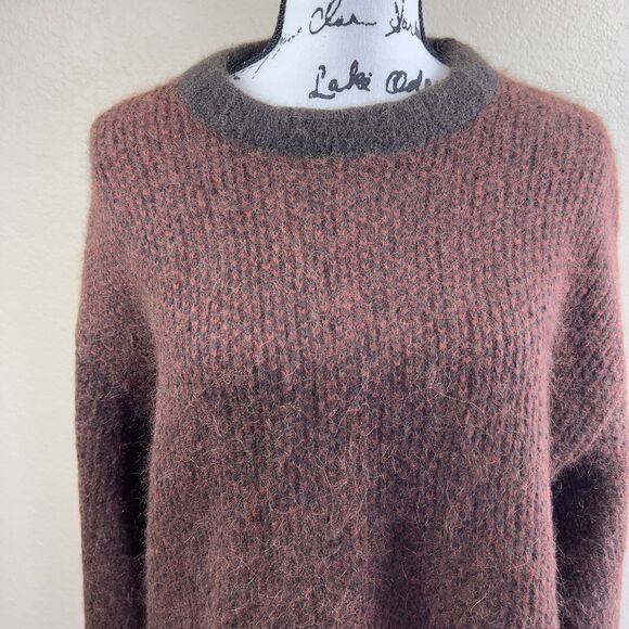 Banana Republic Chocolate brown Alpaca Yarn Sweater/ Italian Yarn Sweater size S - Picture 9 of 16